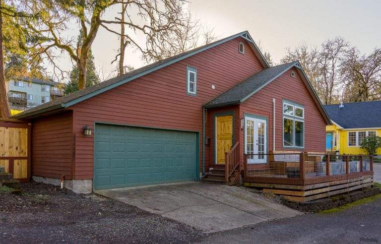 Far West neighborhood Eugene nice home